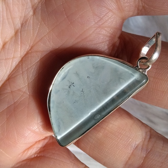 Unique Dichroic Glass Silver Plated Necklace Pendant - Picture 3 of 4